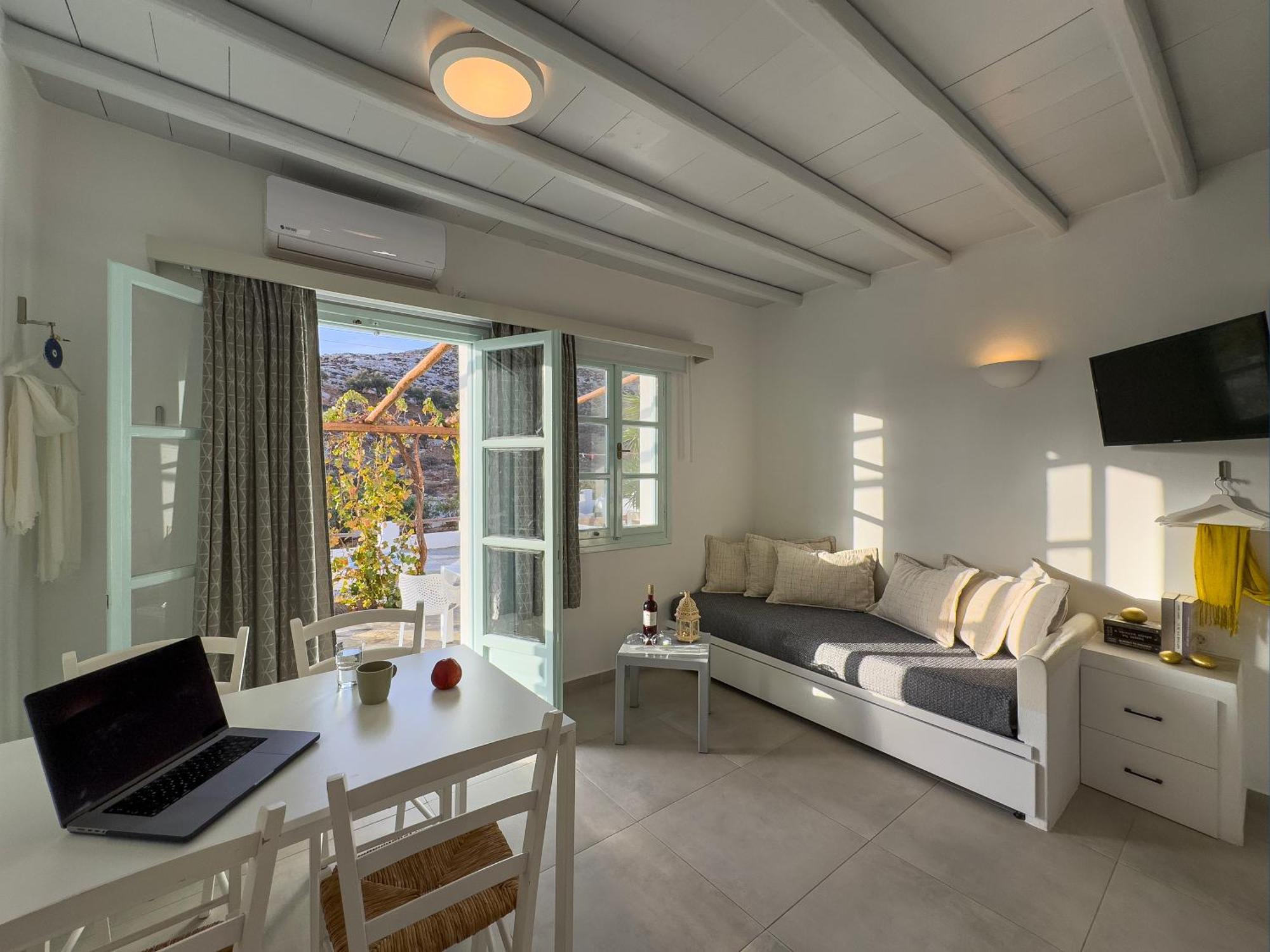 קרבוסטאסי יוון Aneton Residences Folegandros מראה חיצוני תמונה